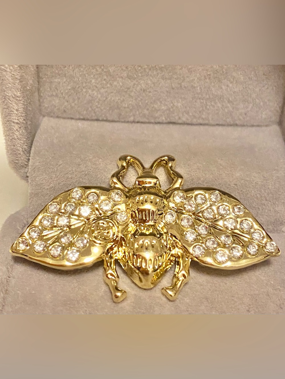Fashion Jewelry Gold Bee Luxury Brooch with Clear Crystals